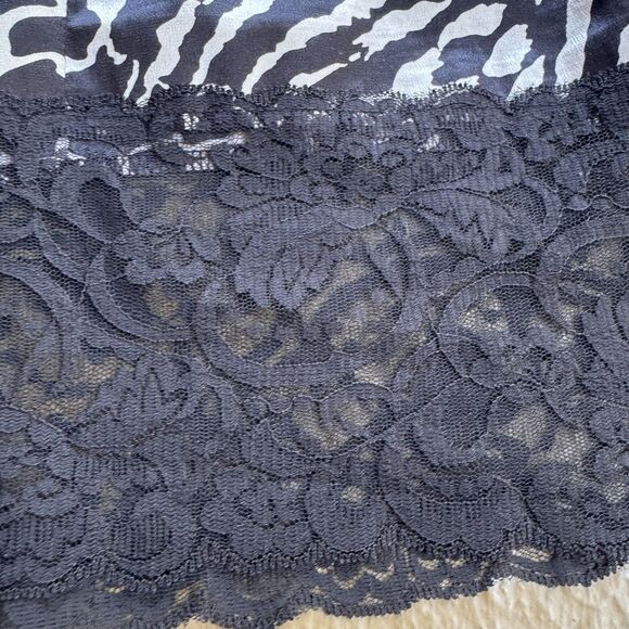 Bisou Bisou Shirt dress Size Large Black and Cream Geometric Short Lleeve - Picture 16 of 16